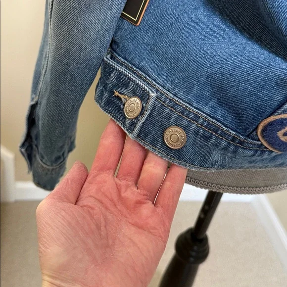 Von Dutch Blue Jean Jacket. Size M.